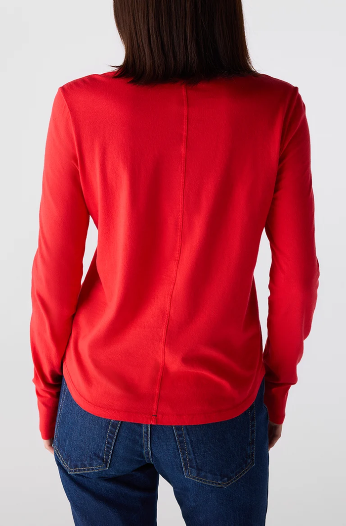 Amo Quinn Long Sleeve Tee
