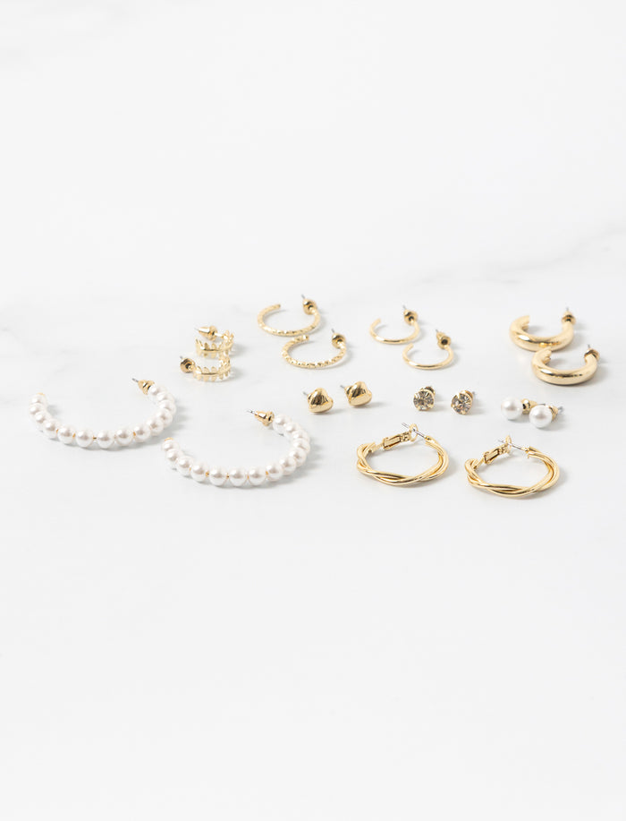 Boucles d'oreilles variées - paquet de 9