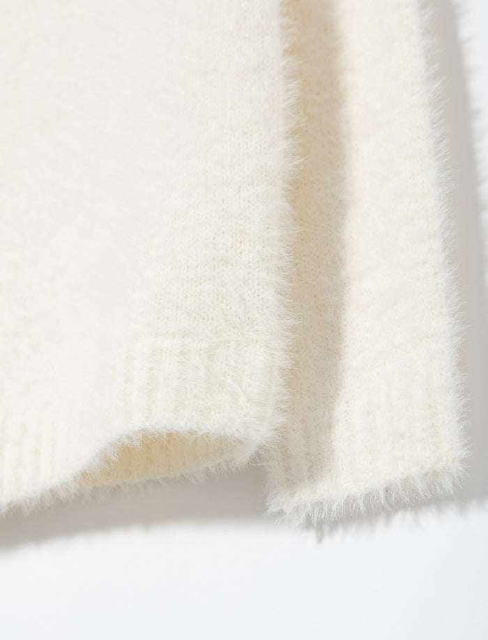 Chandail en tricot duveteux à col rond - petite fille