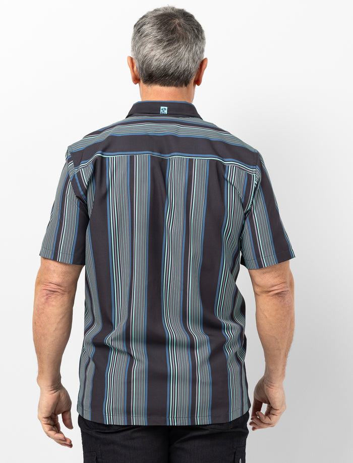 Chemise rayée à manches courtes