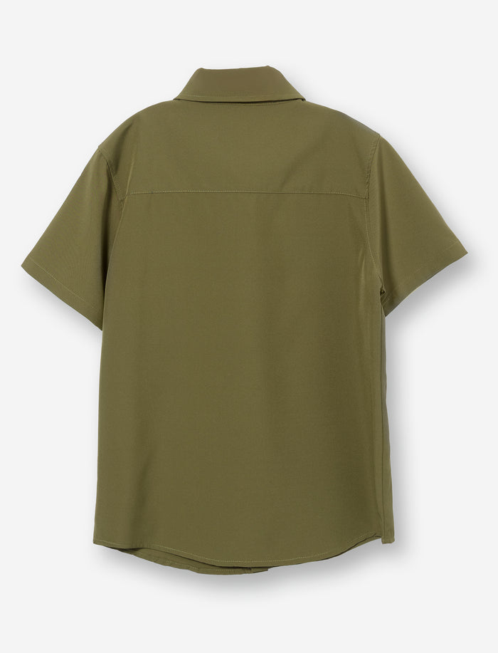 Chemise unie à manches courtes