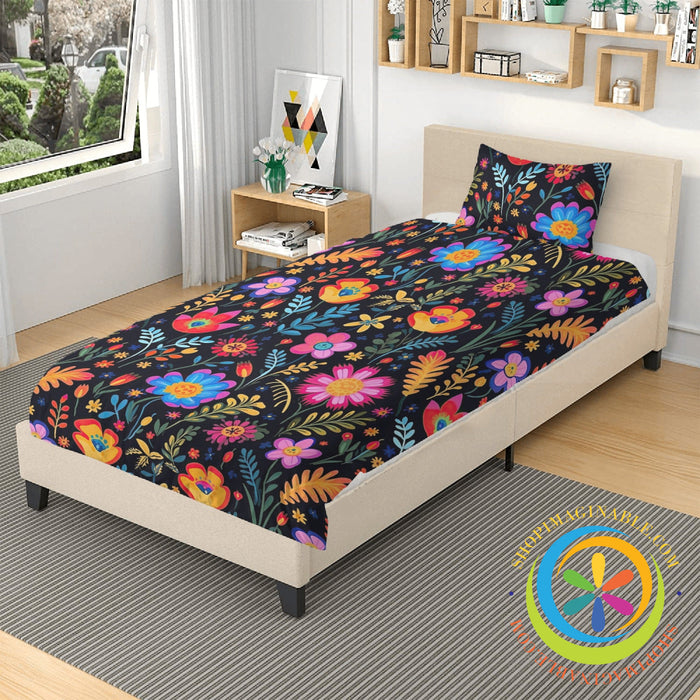 Happy Florals Heart Bedding Set