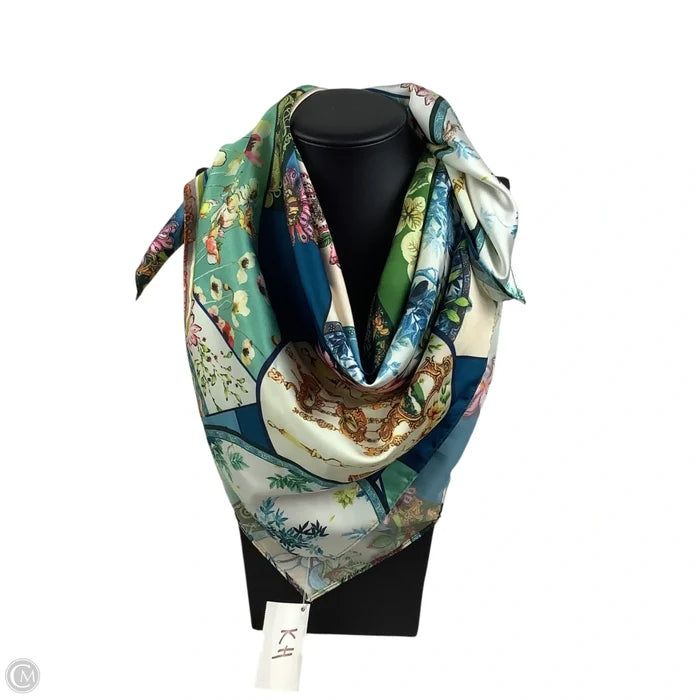 Scarf Winter By Clothes Mentor In Green