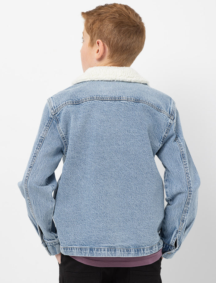 Veste en denim à col en sherpa