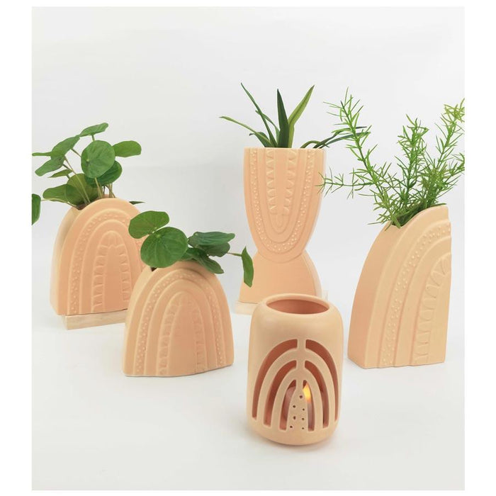 Urban Products Addie Rainbow Vase - Sand (22.5cm) | Koop.co.nz