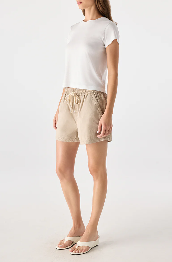 Amo Blake Short