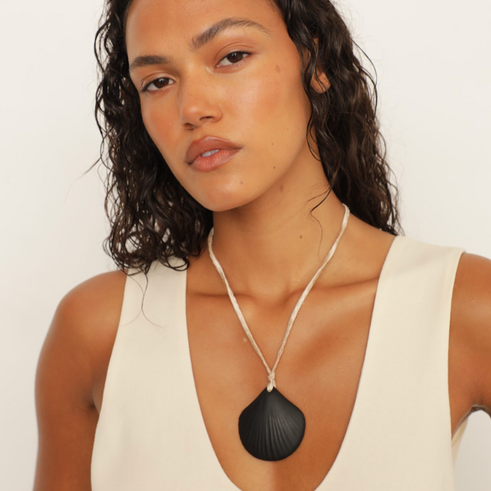 ASTER NECKLACE