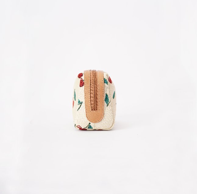 BEAUTY-CHERRY-CREAM | Cherry Cream Beauty Bag