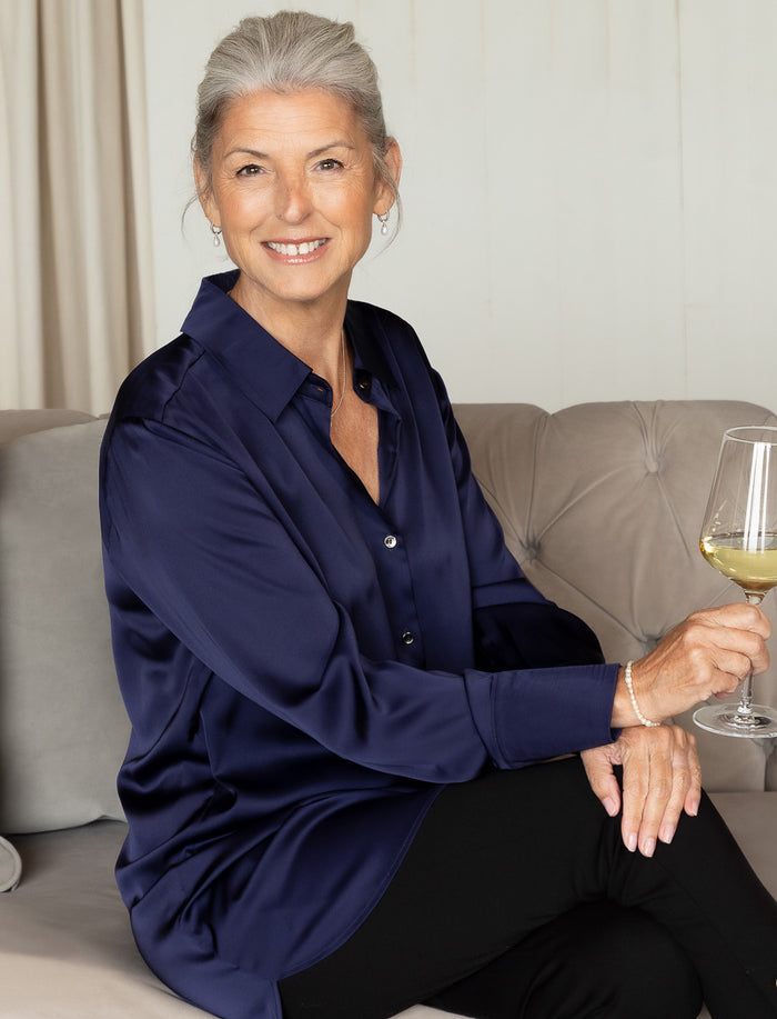 Blouse longue satinée