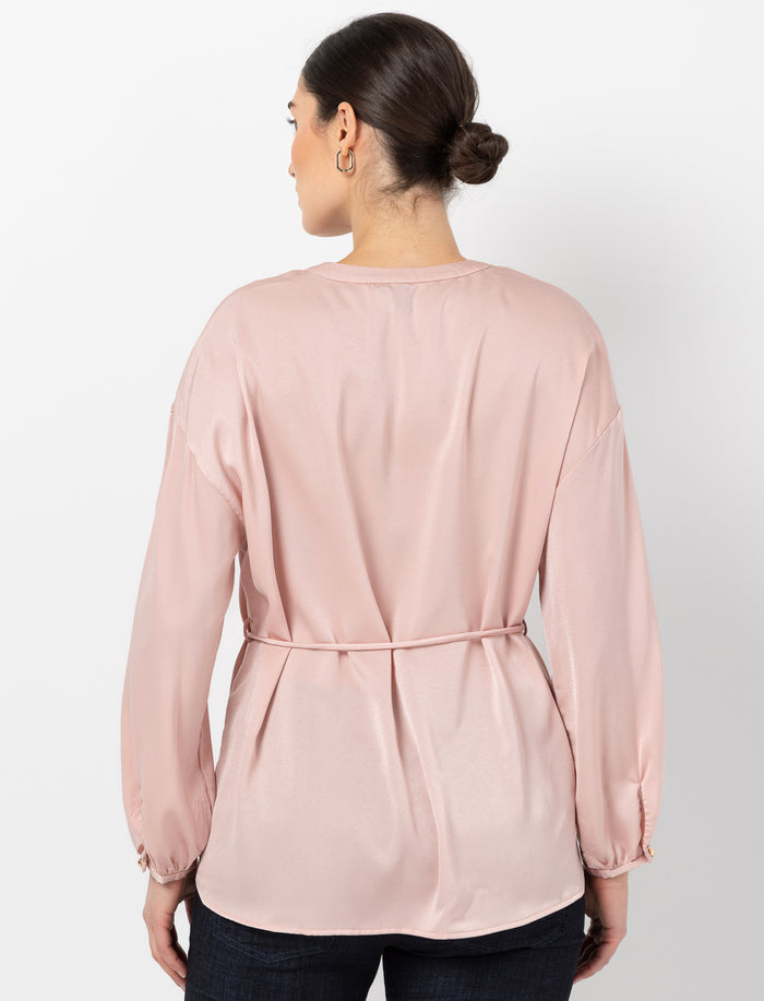 Blouse satinée à col en V