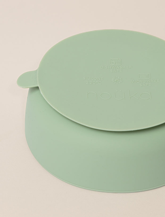Bol à ventouse en silicone