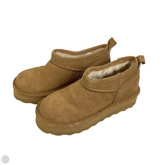 Boots Ankle Flats By Bearpaw In Brown, Size: 6