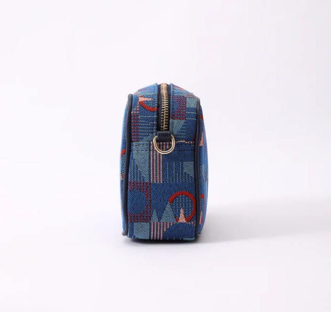 CAMERA-TFL-PICCA-RED | Camera Crossbody Bag Tfl Piccadilly Moquette Red Roundel