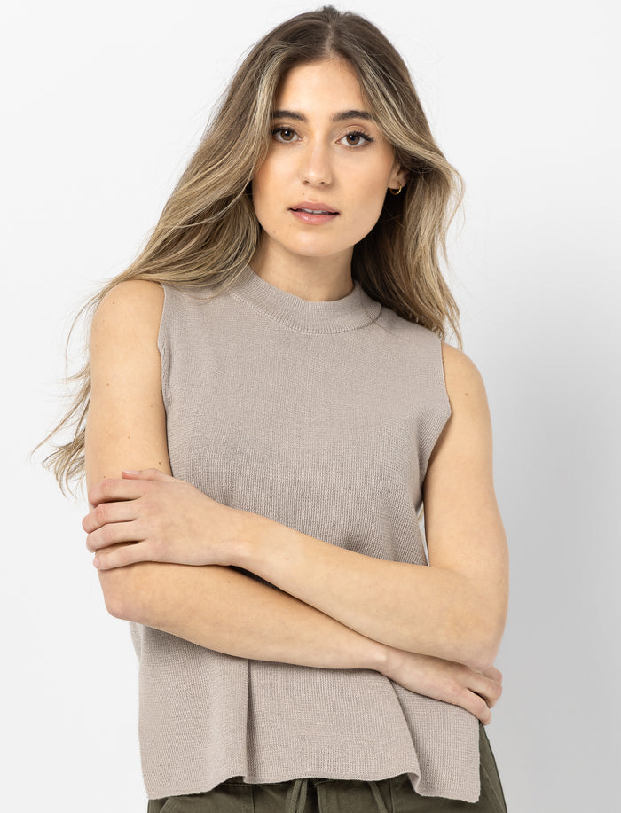 Camisole en tricot à col montant