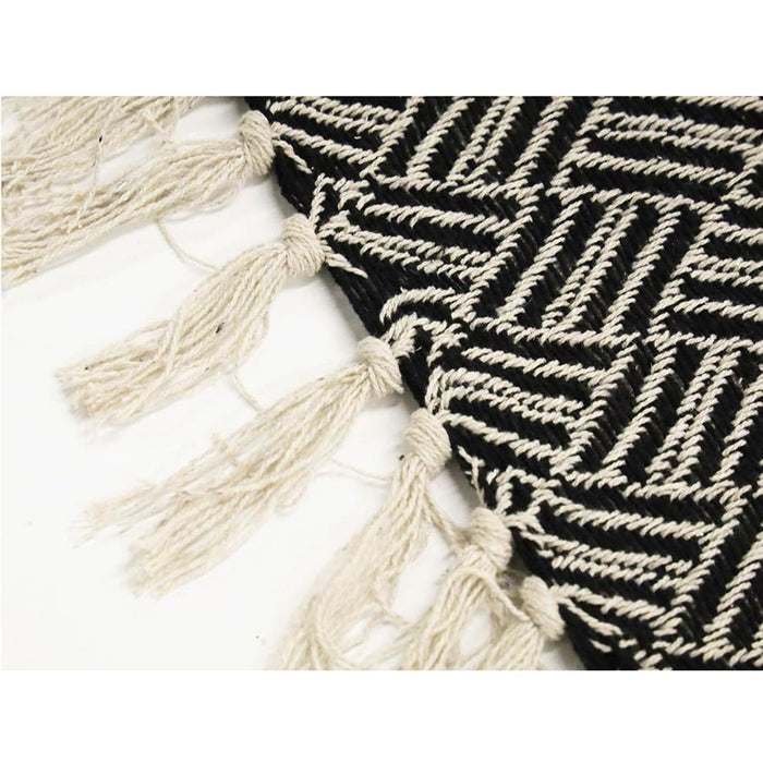 Stoneleigh & Roberson Carly Woven Cotton Throw - Black/Natural | Koop.co.nz