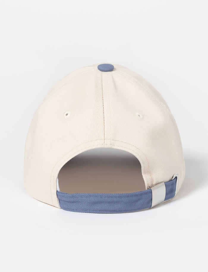 Casquette avec broderie “Mini”