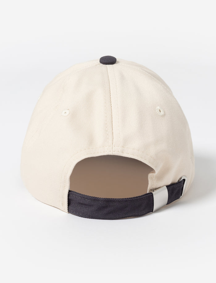 Casquette avec broderie “Papa”
