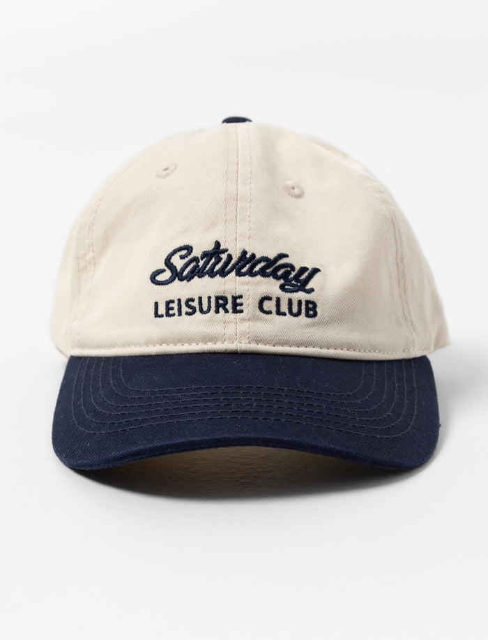 Casquette avec broderie