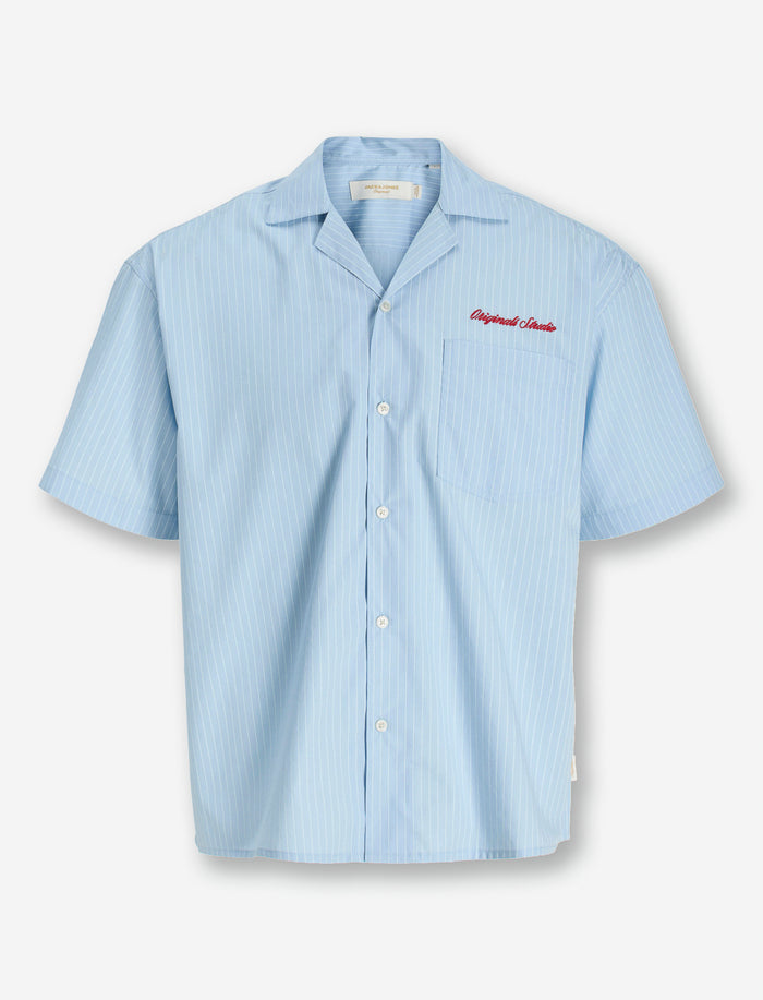 Chemise à fines rayures pour homme