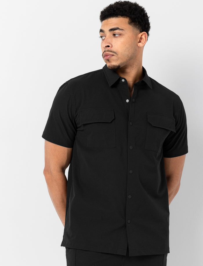 Chemise à manches courtes