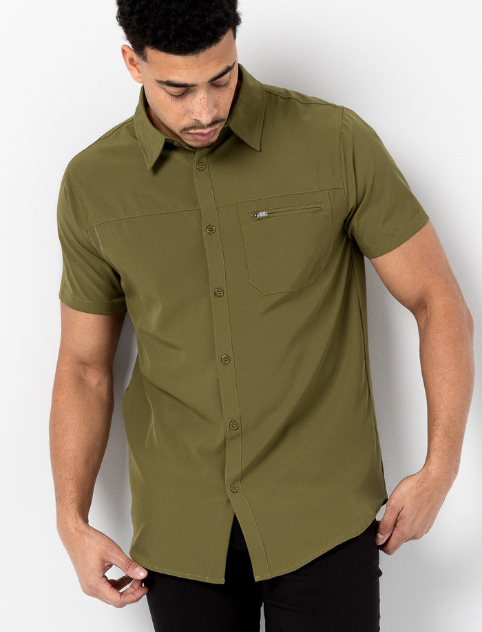 Chemise uni essentielle