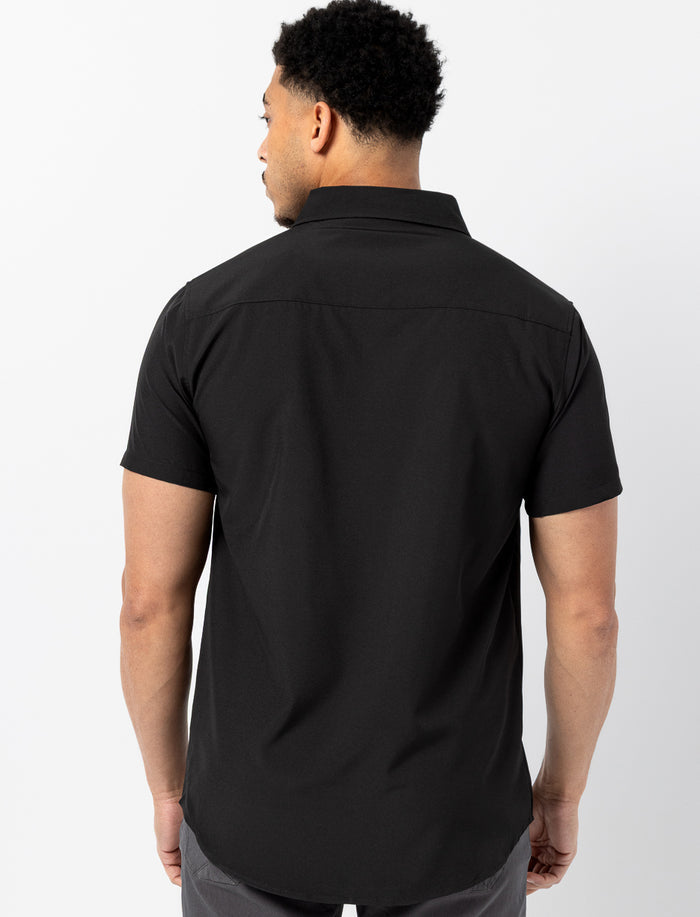 Chemise uni essentielle