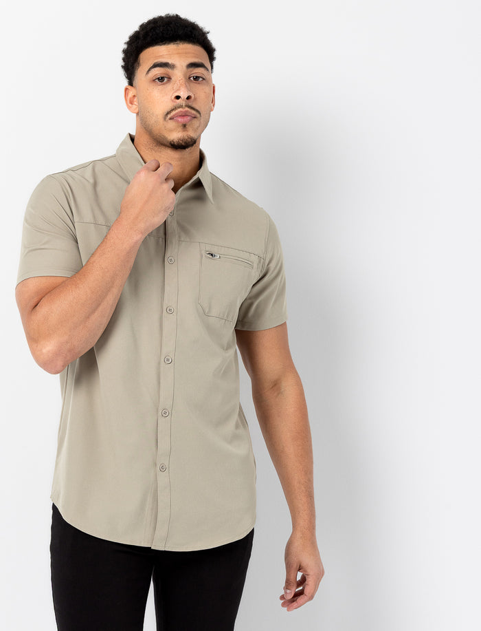 Chemise uni essentielle