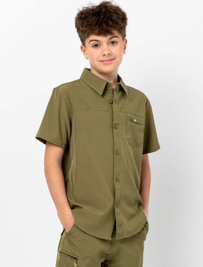 Chemise unie à manches courtes