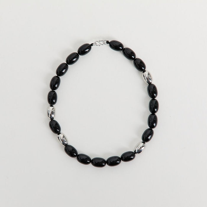 BLACK / SILVER