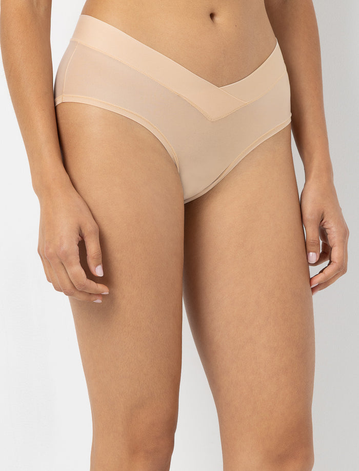 Culotte régulière avec découpe en V