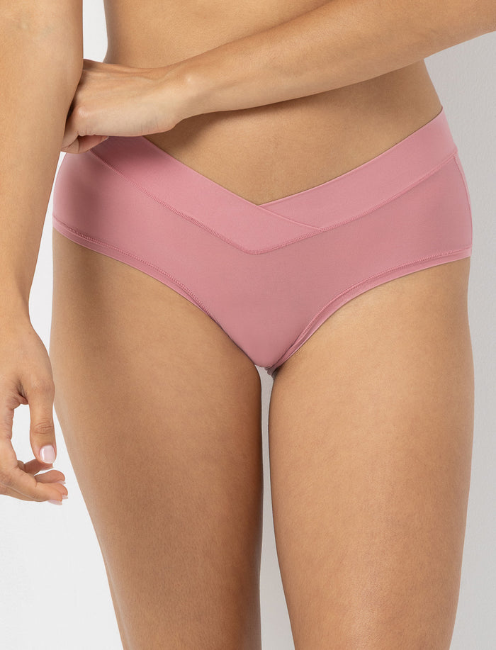 Culotte régulière avec découpe en V