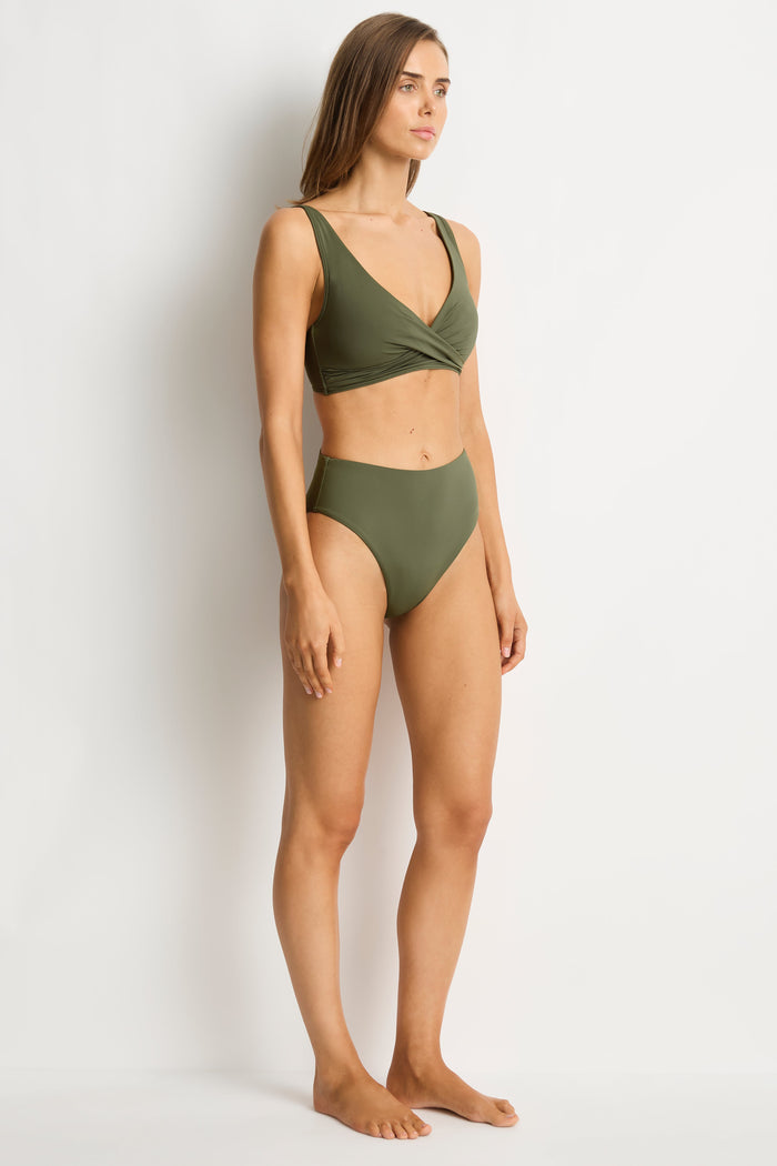 Eco Essentials Retro High Waist Pant