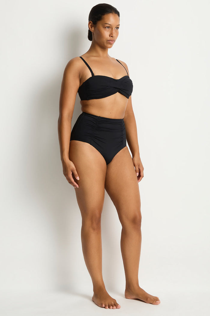 Essentials Edit Twist Bandeau