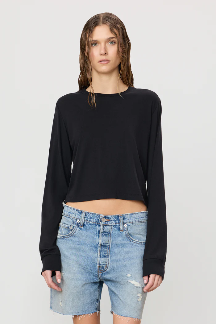 Éterne Long Sleeve Boxy Tee