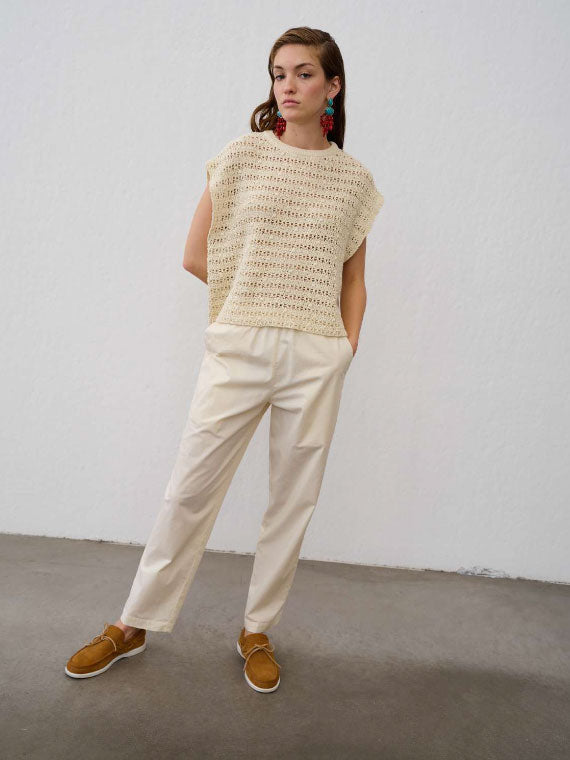 Floor Sleeveless Knitted Sweater Cream