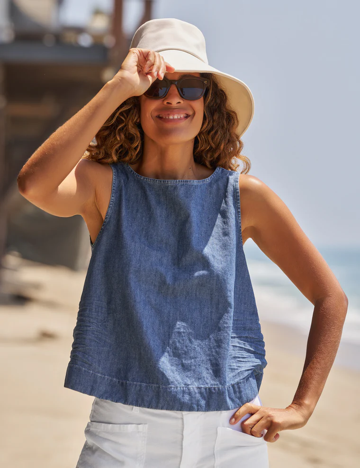 Frank & Eileen Shell Tank