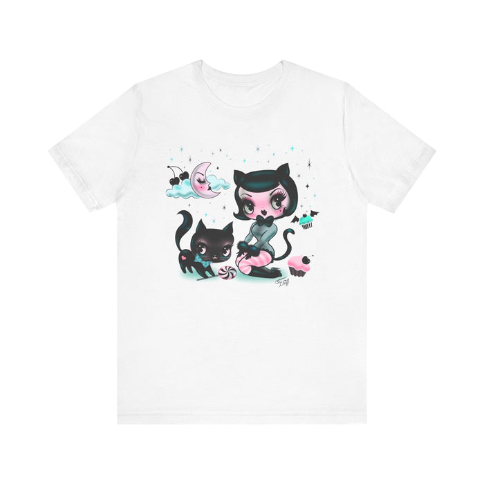 Kitten Doll with Cupcakes • Unisex Tee