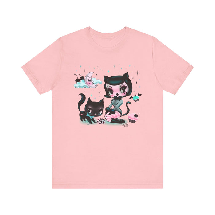 Kitten Doll with Cupcakes • Unisex Tee