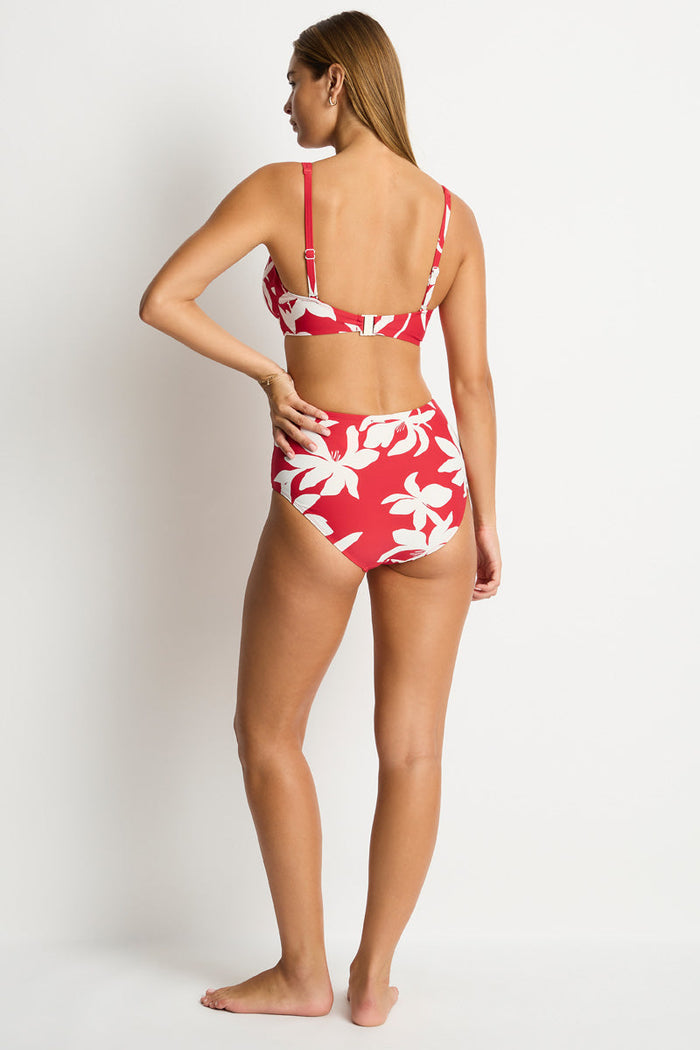 Leilana Cross Front Multifit Bra