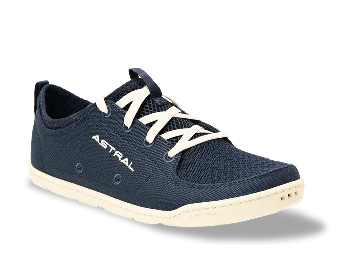 Loyak Women's