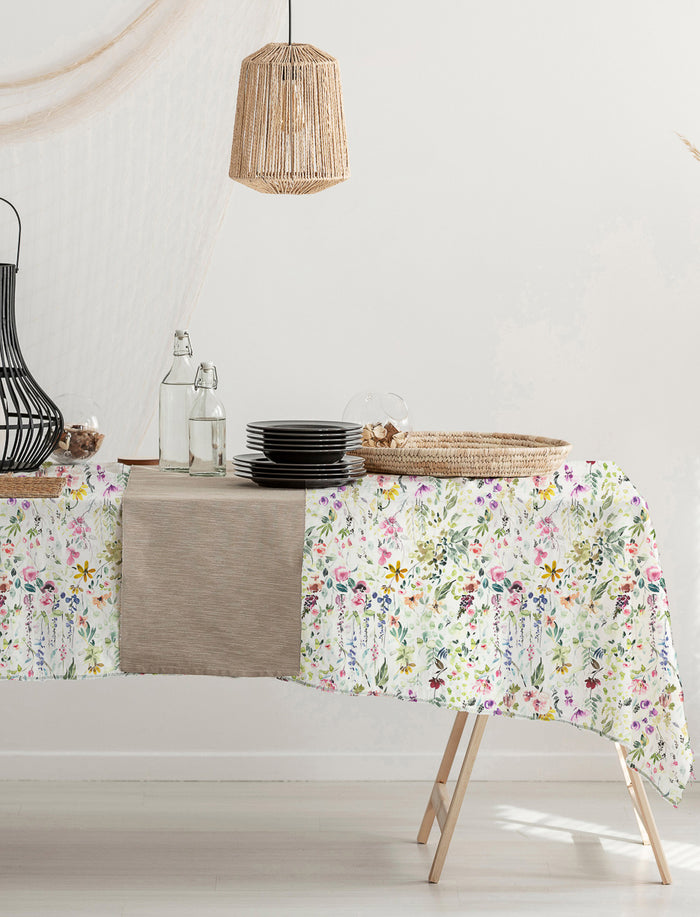 Nappe avec imprimé foral - 58 x 94 po