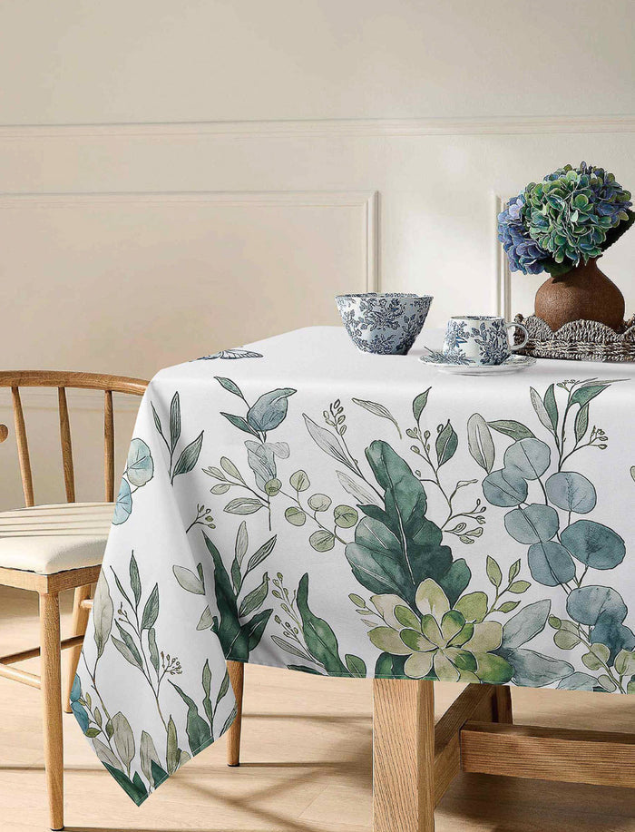 Nappe avec imprimé foral - 60 x 90 po