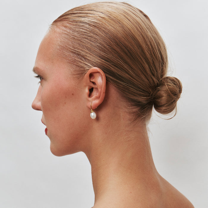ODETTE PEARL EARRINGS