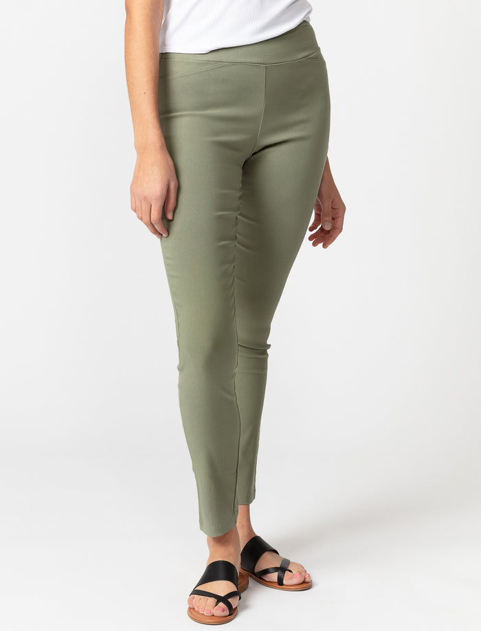 Pantalon à enfiler à jambe étroite
