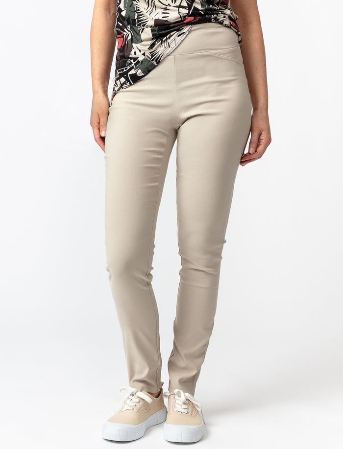 Pantalon à enfiler à jambe étroite