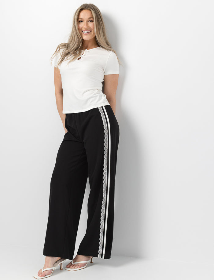 Pantalon à jambes larges