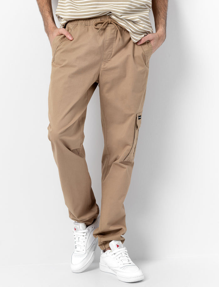 Pantalon à poches cargo