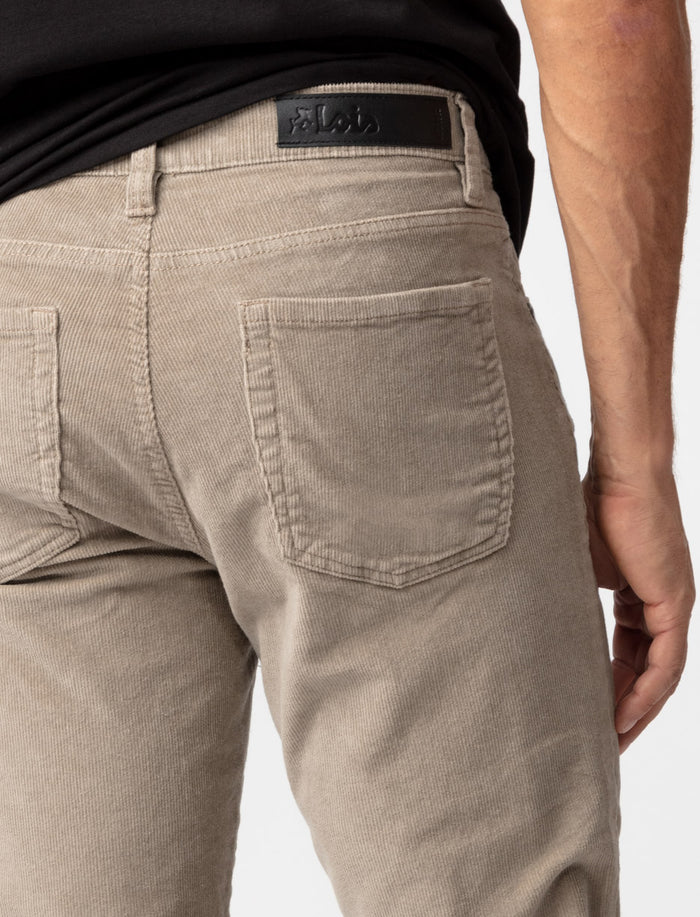 Pantalon étroit en velours côtelé