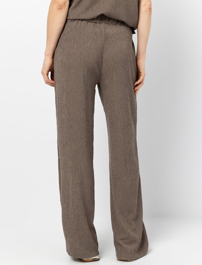 Pantalon texturé à jambes larges