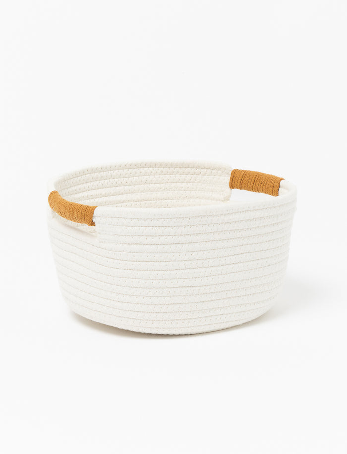 Petit panier en corde de coton avec poignées